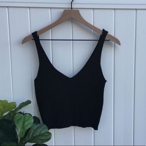 Black crop top